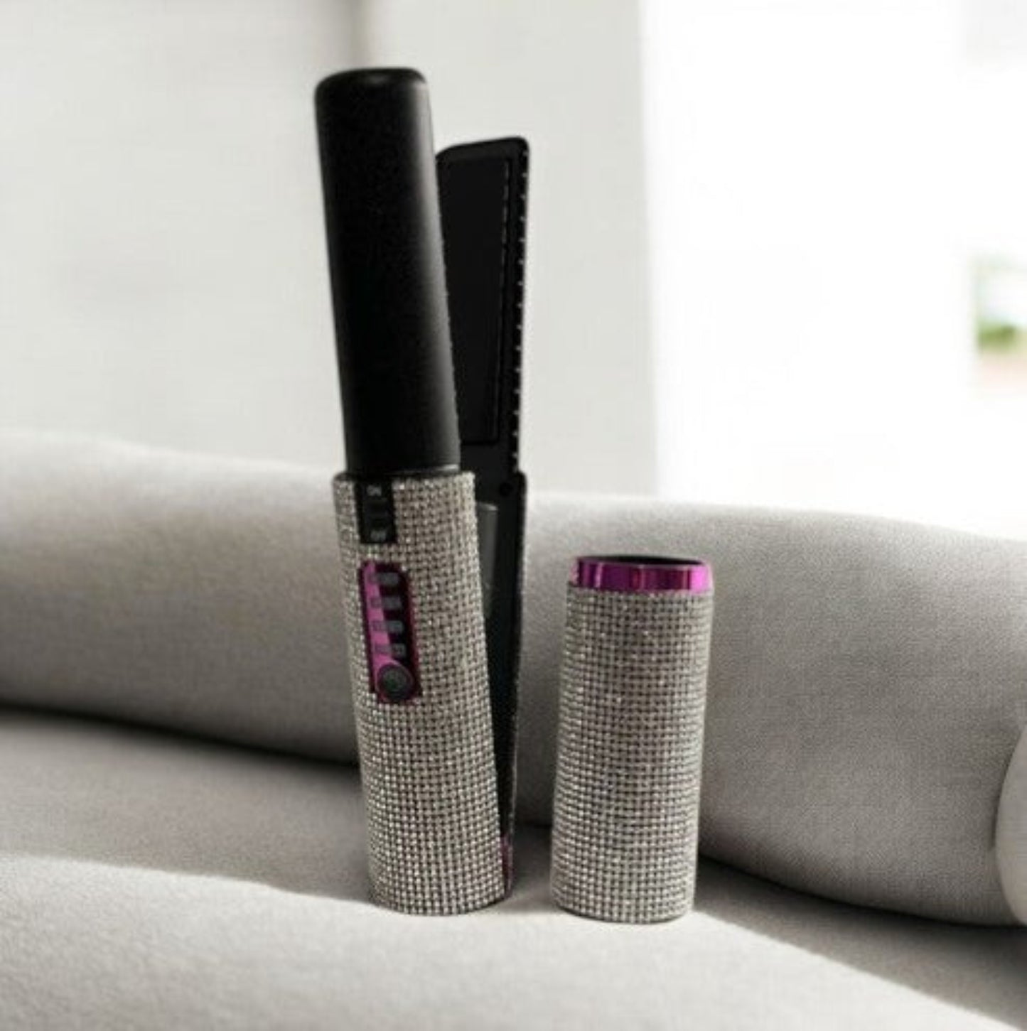 LuxeSleek Portable Straightener